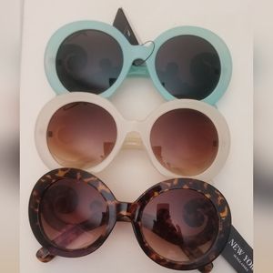 Sunglasses group of 3